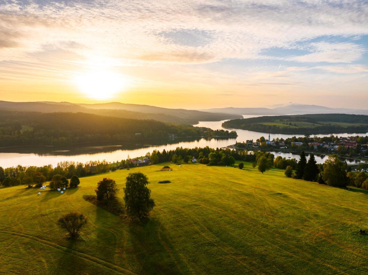 Rekreacni Domek Kobylnice Lipno Липно-над-Влтавой Экстерьер фото